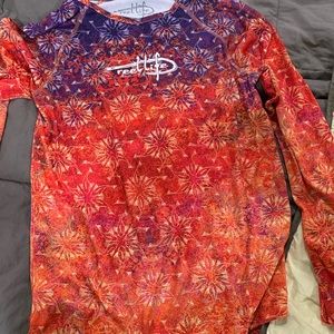 Size L  long sleeve reel life fishing,UV, rash guard style.
